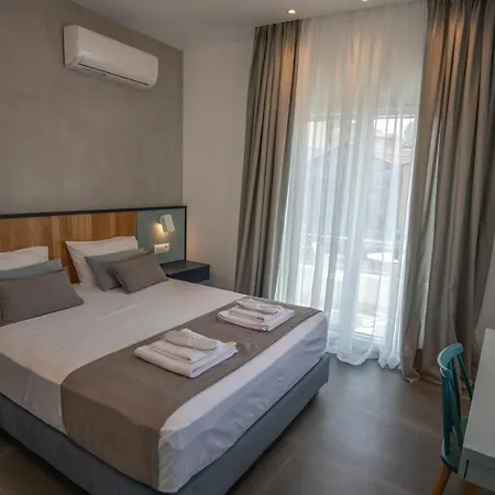 Tompazi 2 * Kavala