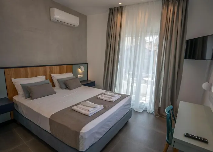 Tompazi 2 * 卡瓦拉