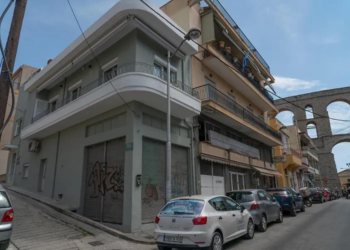 Tompazi 2 Apartman Kavála